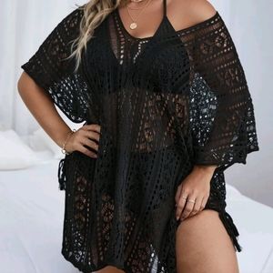 SHEIN Plus Knitted Hollow Out Cover Up